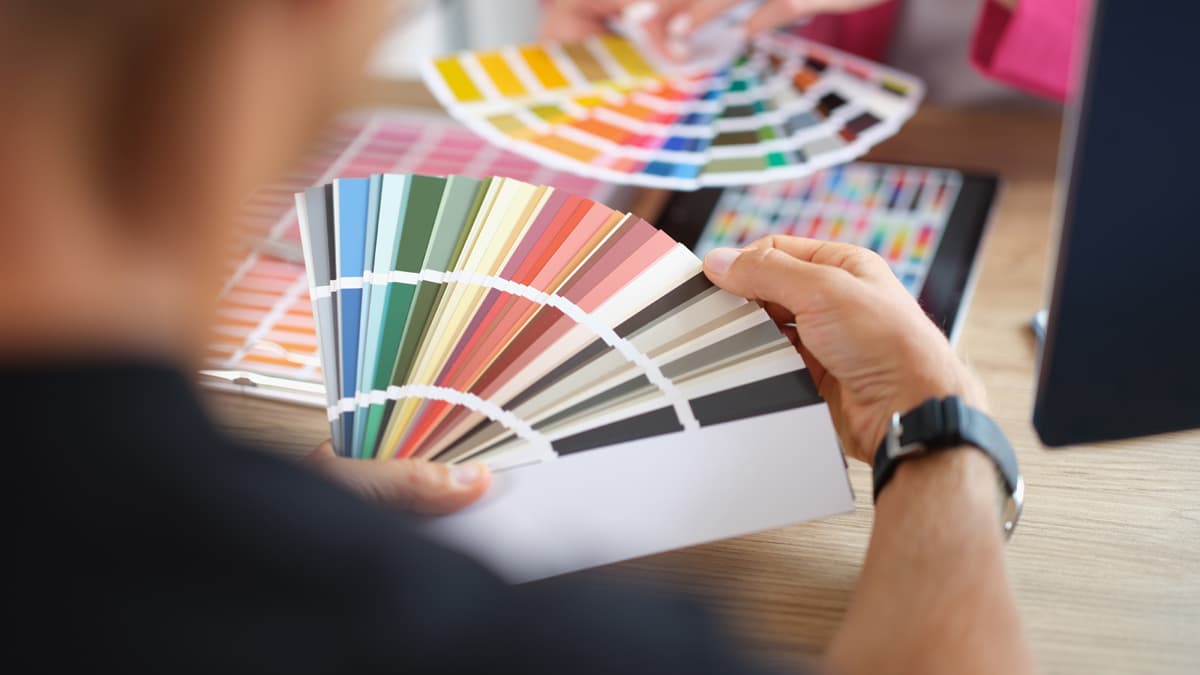  Diferentes colores, acabados y accesorios para las estructuras de acero